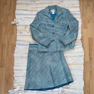 Jacyln Smith Blue and Gold Tweed Skirt Blazer Set / Skirted Suit